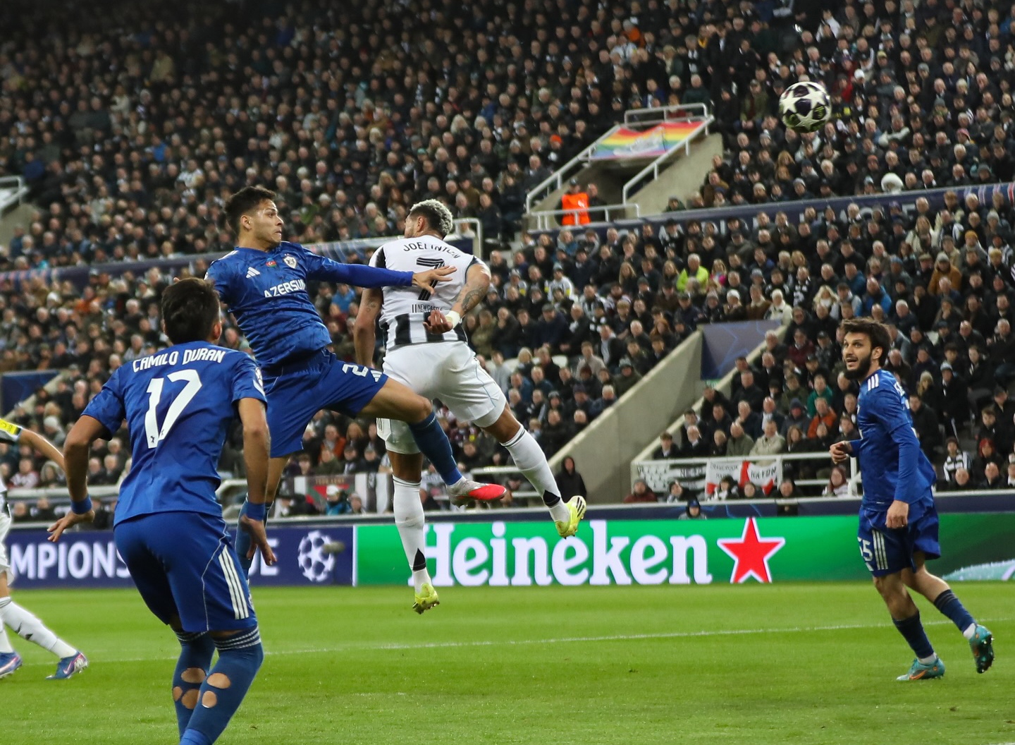 Qarabağ Dừng Bước Champions League: Cơ Hội Vàng Cho Người Hâm Mộ Thể Thao Điện Tử