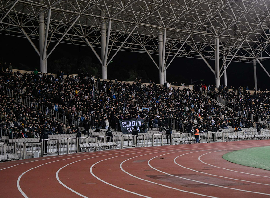 Kỷ lục khán giả sau 8 mùa giải: Sức hút bóng đá vẫn nóng bỏng